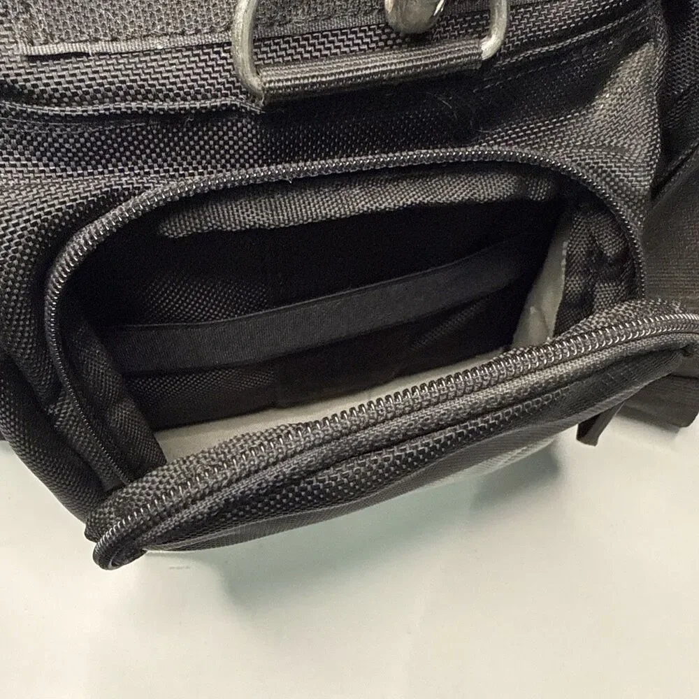 Canon 200DG Digital Gadget Camera Bag - Black